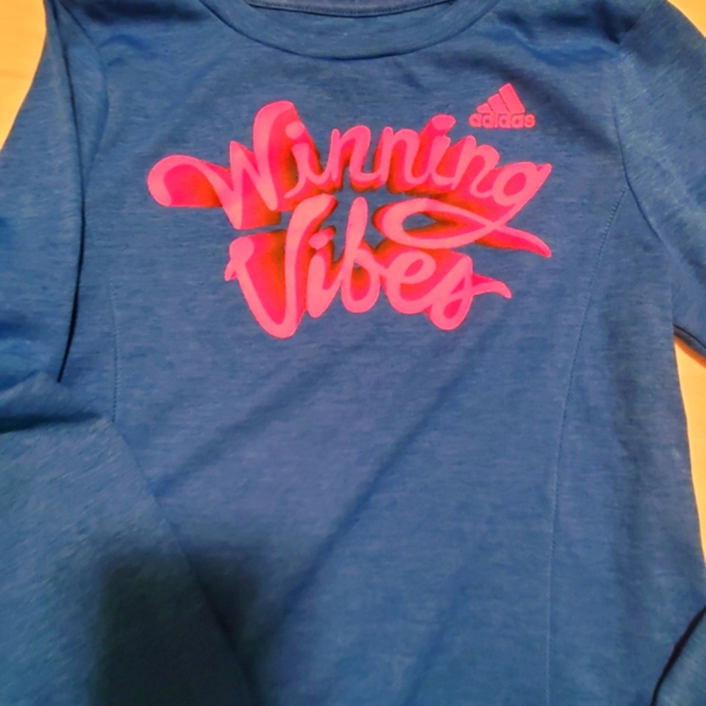 Addidas shirt - Picture 2 of 3